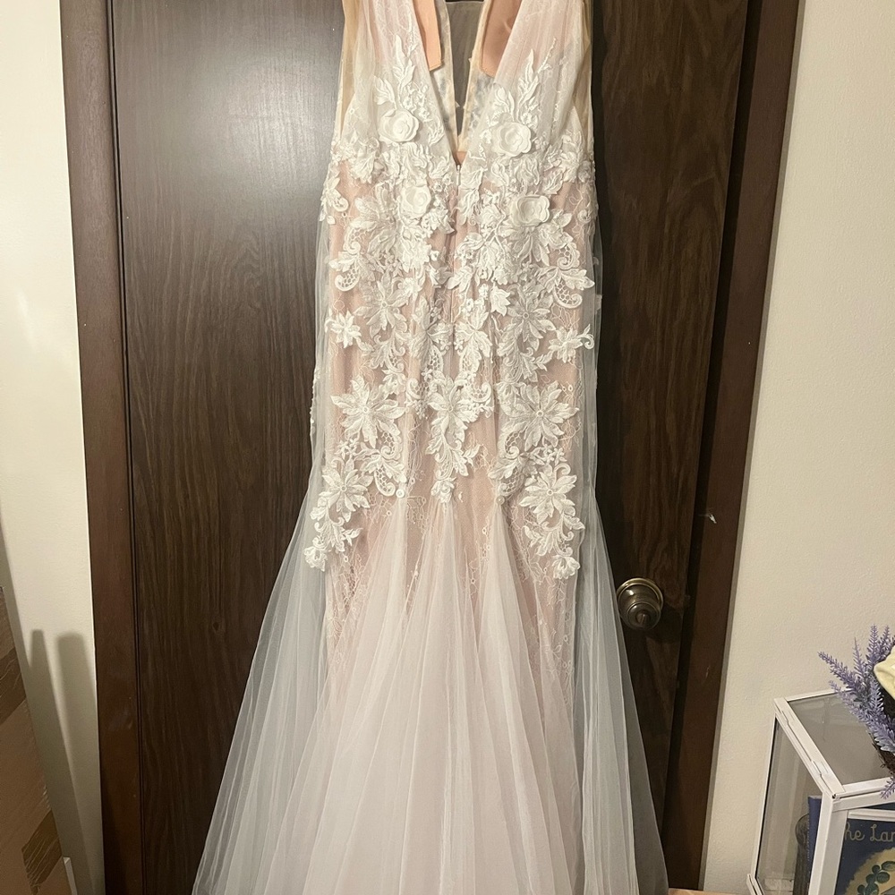 Lulu's White and Pink Lace Dress - Picture 5 of 6